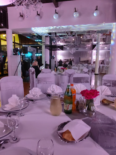 Restoran La Mirage - Gastronomija i ugostiteljstvo