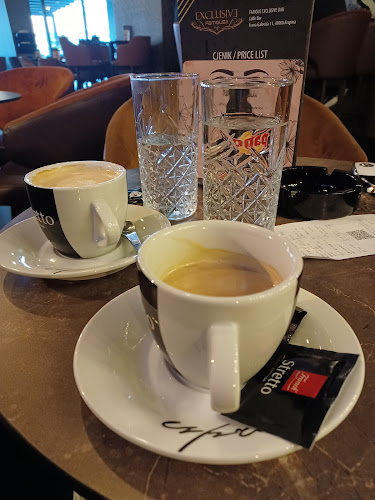 Famous Exclusive Bar