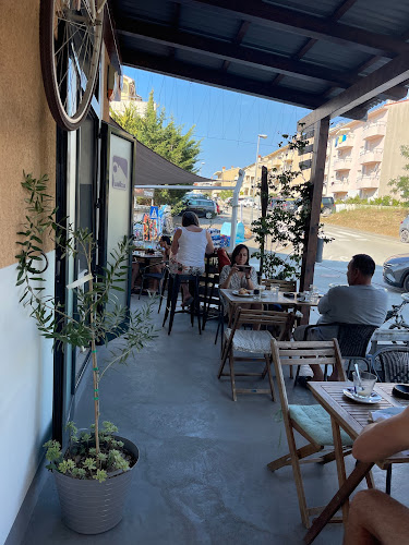 MAREA BAR - Breakfast Premantura / Cocktails / Food / Lavazza Coffee