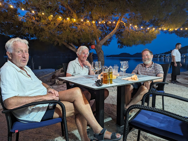 Opinii despre Konoba Gundulište în Polače - Gastronomija i ugostiteljstvo