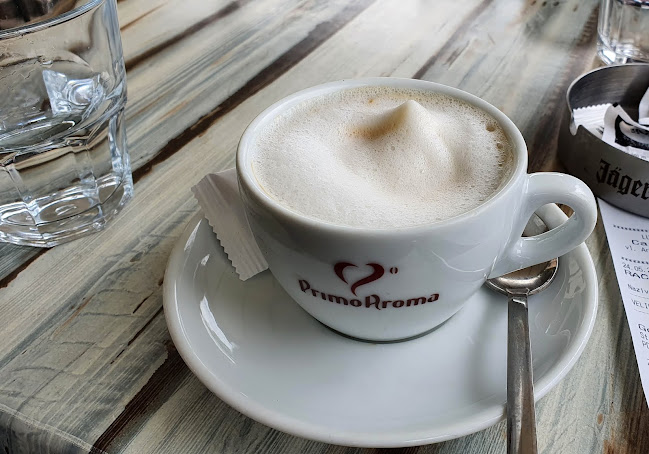 Opinii despre Caffe bar CENTAR în Cerovlje - Gastronomija i ugostiteljstvo