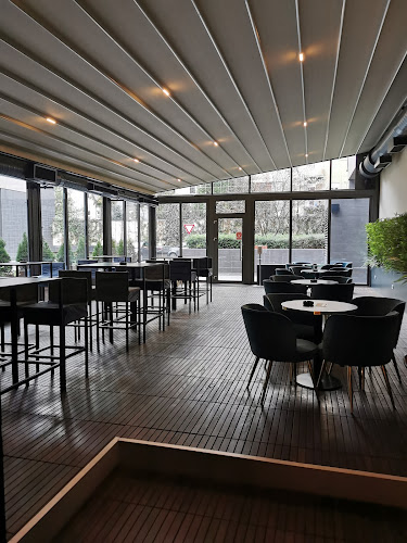 Plaza Bar - Gastronomija i ugostiteljstvo