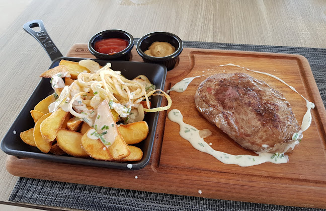 Comentarii opinii despre Half 8 Restaurant, Novigrad