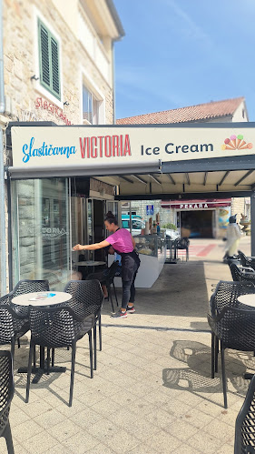 Slastičarna Viktoria - Pirovac