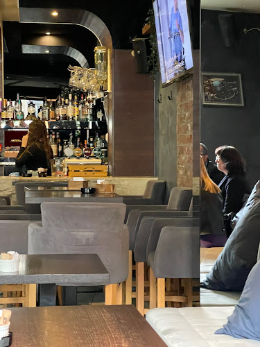 Caffe Bar Haustor - Gastronomija i ugostiteljstvo