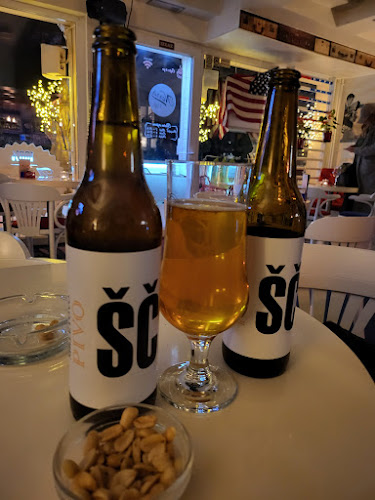 Opinii despre Norris Cafe Bar în Zagreb - Gastronomija i ugostiteljstvo