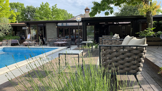 Opinii despre Barba Danilo's Wine, Aperitifs & Istrian Snacks în Rovinj - Gastronomija i ugostiteljstvo