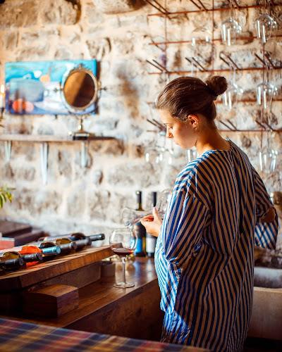 Restaurant & Winery Huljić - Gastronomija i ugostiteljstvo