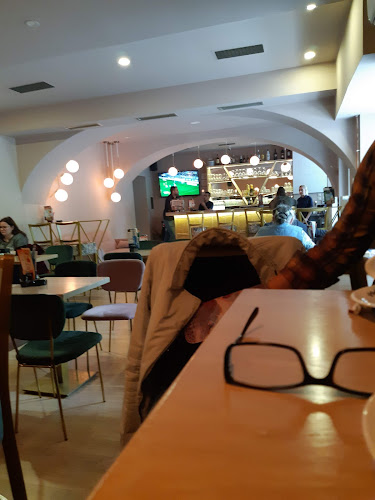 Cafe Bar Relax - Gastronomija i ugostiteljstvo