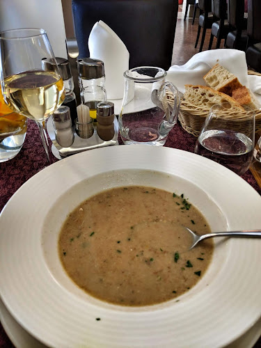 Trg Republike Hrvatske 10, 10000, Zagreb