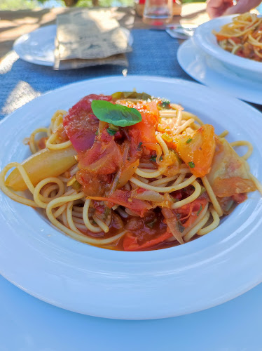Opinii despre Restaurant "Biser Kandarola" în Kampor - Gastronomija i ugostiteljstvo