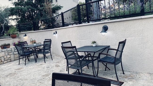 Pizzeria La Contadina - Gastronomija i ugostiteljstvo