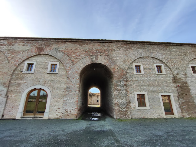 Vukovarska ul. 1, 35000, Slavonski Brod