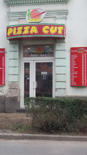 Pizza cut Mars - Gastronomija i ugostiteljstvo