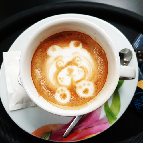 Opinii despre Caffe bar "Dvojka" în Pula - Gastronomija i ugostiteljstvo