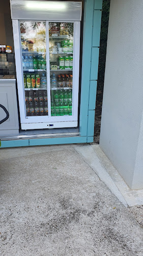 Unnamed Road, 52465, Tar