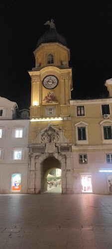 Opinii despre Rijeka în Rijeka - Gastronomija i ugostiteljstvo