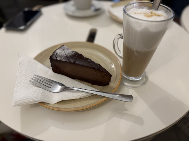 Cukeraj Petrinjska - Gastronomija i ugostiteljstvo