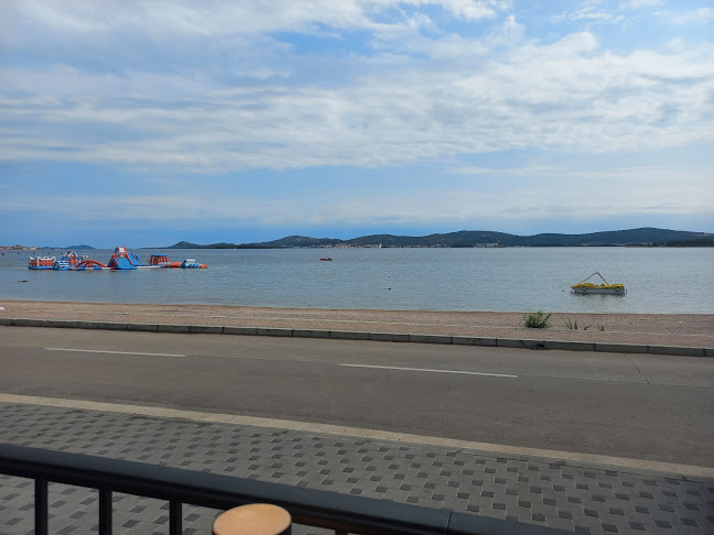 Obala kralja Tomislava 32, 23207, Sveti Filip i Jakov