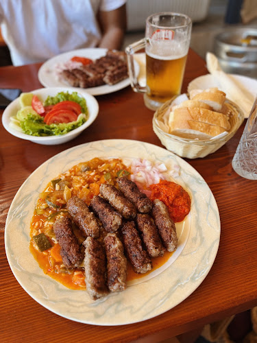 Opinii despre Adriatik în Brela - Gastronomija i ugostiteljstvo