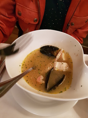 Plavi podrum - Gastronomija i ugostiteljstvo