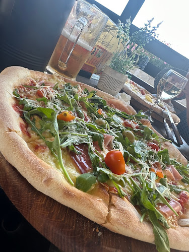 Fast Food & Pizza Lucky Vir - Gastronomija i ugostiteljstvo