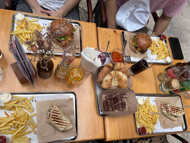 Burger Bar Bagatin - Gastronomija i ugostiteljstvo