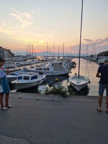 Obala 10, 51511, Malinska