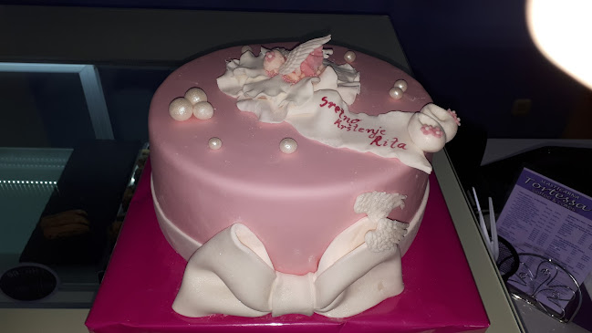 Tortessa - Gastronomija i ugostiteljstvo