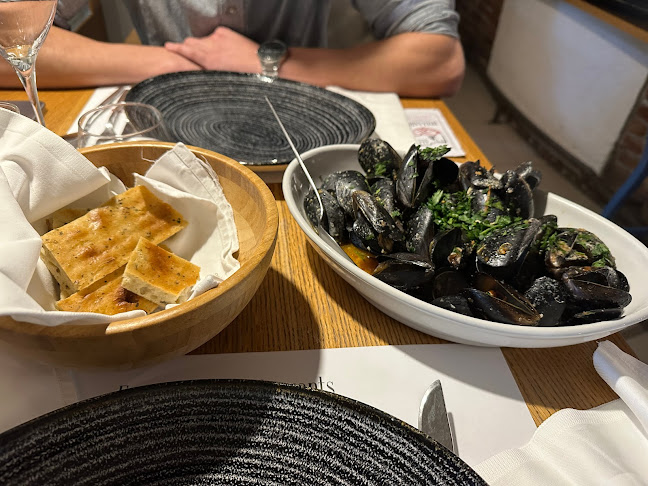 Ul. kralja Zvonimira 124, 10000, Zagreb