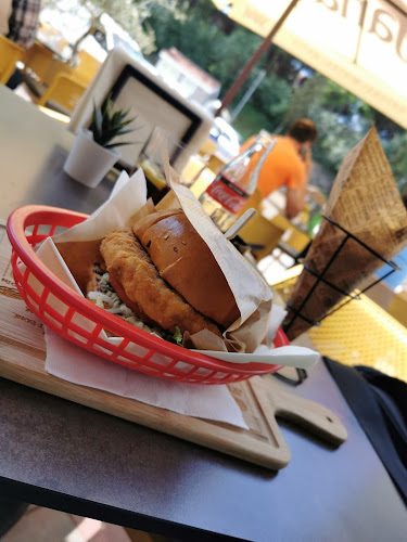 Ul. Vijenac Braće Lorenzetto 17, 52210, Rovinj