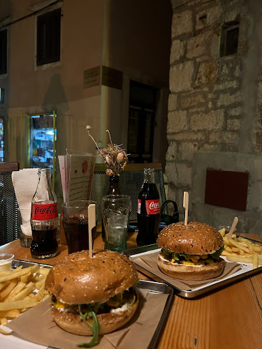 Ul. Jurja Šižgorića 1, 22000, Šibenik