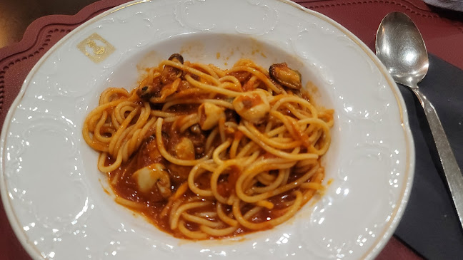 Mimoza - Gastronomija i ugostiteljstvo