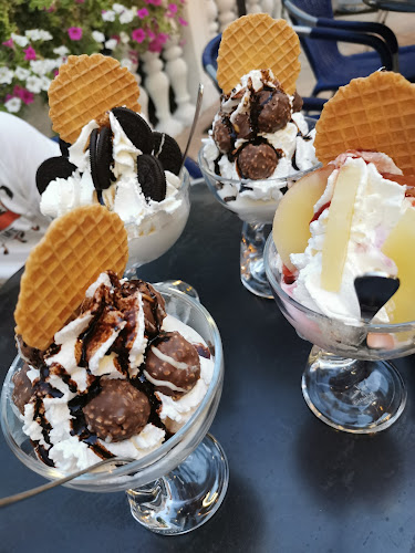 Opinii despre Slasticarna Seline în Starigrad - Gastronomija i ugostiteljstvo