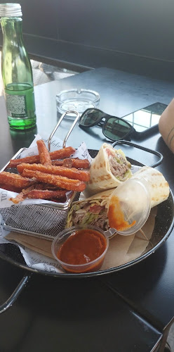 Opinii despre Burger & Beer Bar Mrav în Zagreb - Gastronomija i ugostiteljstvo