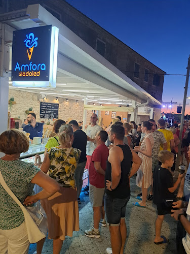 Amfora - Gastronomija i ugostiteljstvo