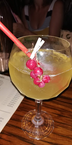 Comentarii opinii despre Coctail bar 1492