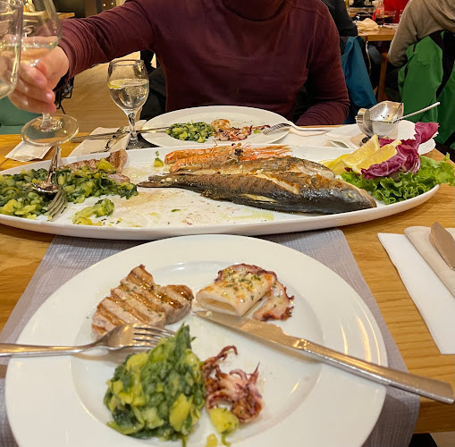 Opinii despre Restoran Peperino în Biograd na Moru - Gastronomija i ugostiteljstvo