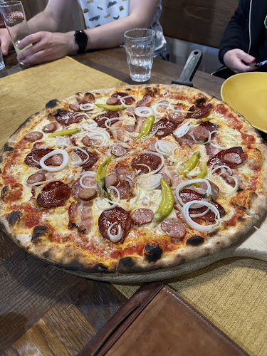 Opinii despre Pizzeria F&L în Oroslavje - Gastronomija i ugostiteljstvo