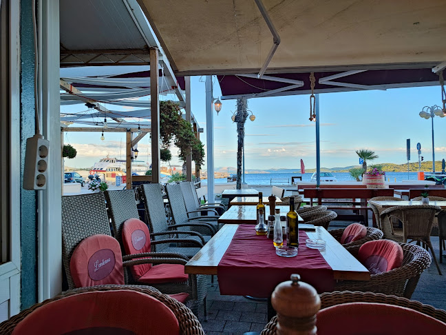 Obala Vladimira Nazora 13, 22211, Vodice