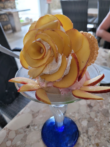 Opinii despre Slastičarnica Grgur în Nin - Gastronomija i ugostiteljstvo