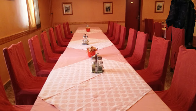 Restoran Zlatna Potkova - Gastronomija i ugostiteljstvo