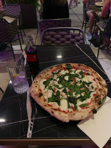 Obala Hrvatskog narodnog preporoda 5, 21000, Split