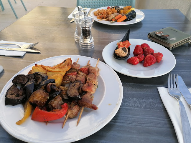 Opinii despre Hotel Labineca în Gradac - Gastronomija i ugostiteljstvo