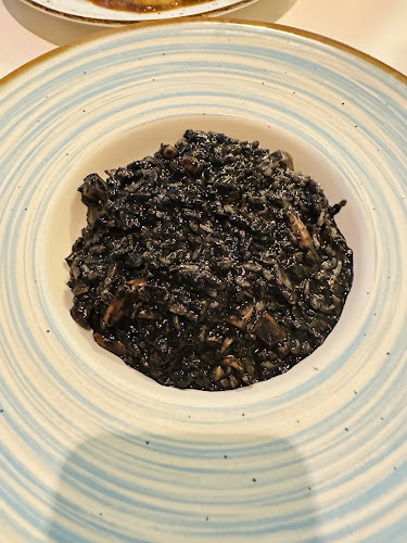 Opinii despre Tinel Split în Split - Gastronomija i ugostiteljstvo