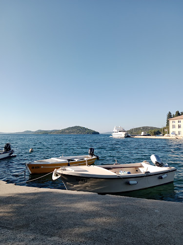 Comentarii opinii despre Konoba Zlatna Vala (ex. Supina)