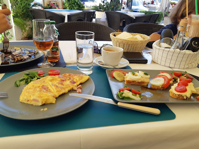 Ul. Matije Gupca 1, 21480, Vis