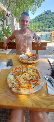 Zagradi 39, 51513, Omišalj