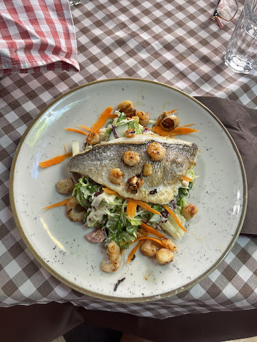 Opinii despre Tri Palme în Novigrad - Gastronomija i ugostiteljstvo