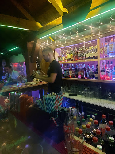 Obala Kralja Petra Krešimira IV, 23211, Pakoštane